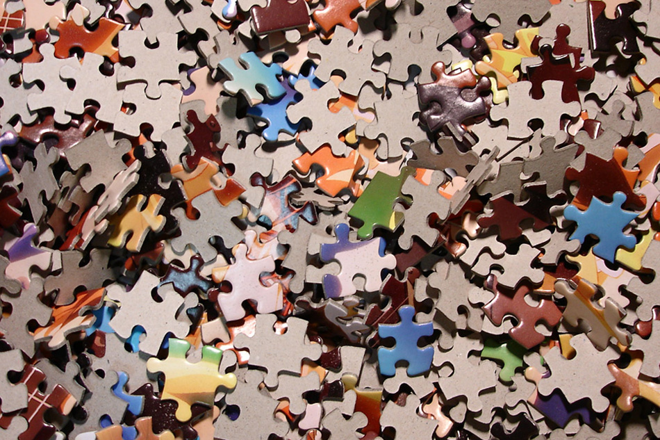 собирать пазлы