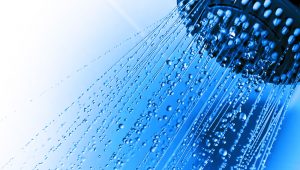 Контрастный душ: польза и вред, и как правильно его принимать?